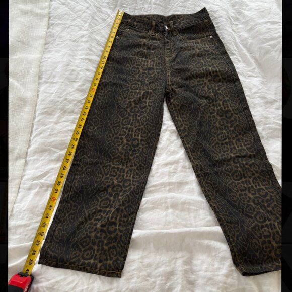 Leopard Print Jeans - Picture 5 of 9